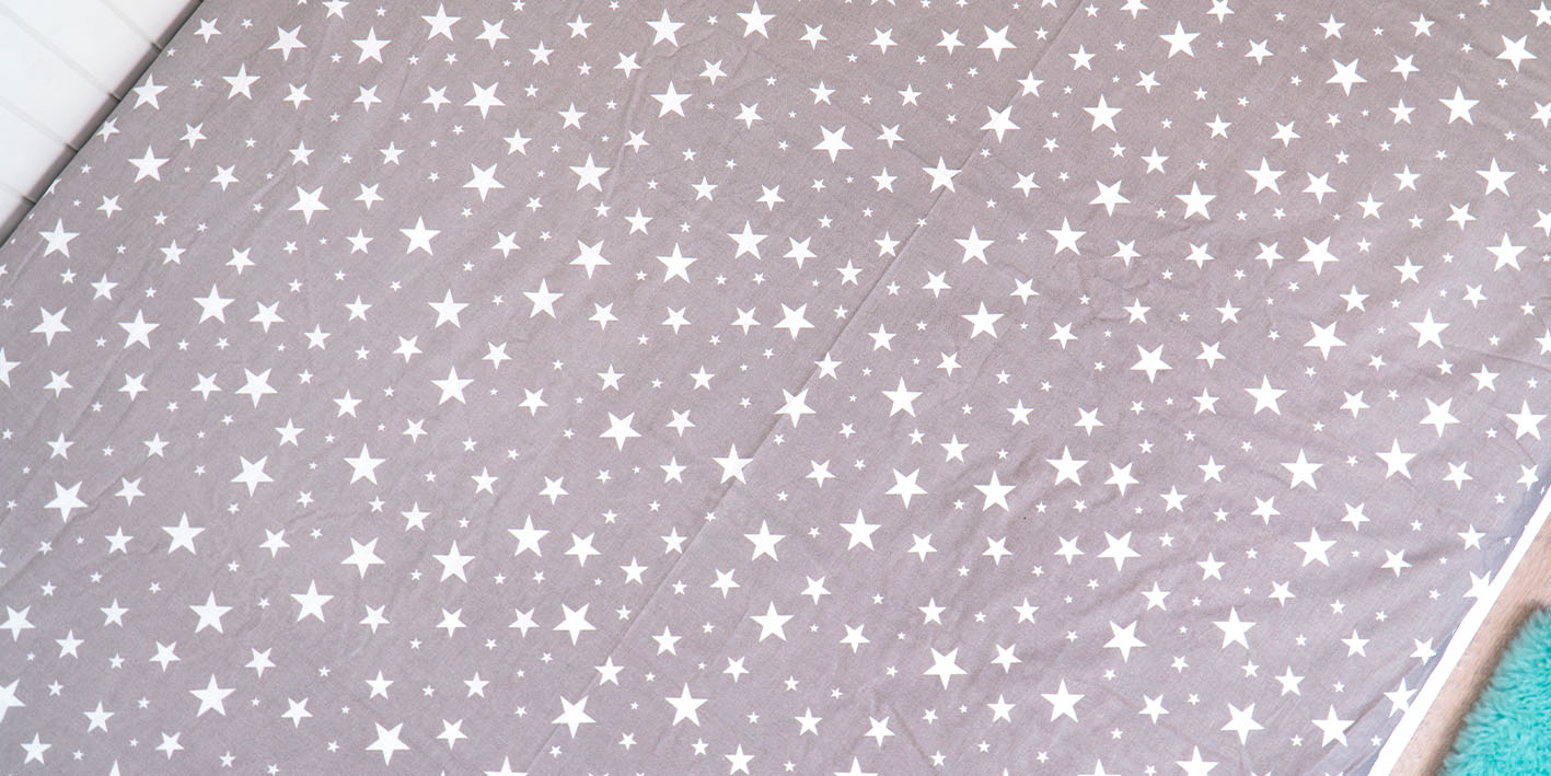 Prześcieradło z gumką 80x160 cm 100% bawełna POLSKIE kosmos mały